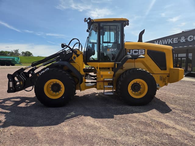 Image of JCB 427 Agri equipment image 1