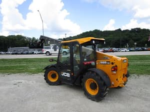 2026 JCB 525-60 Agri Plus Image