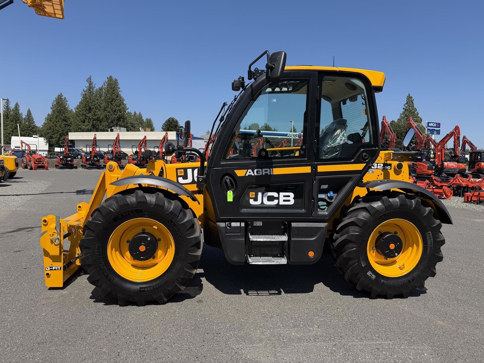 2026 JCB 532-60 Agri Equipment Image0
