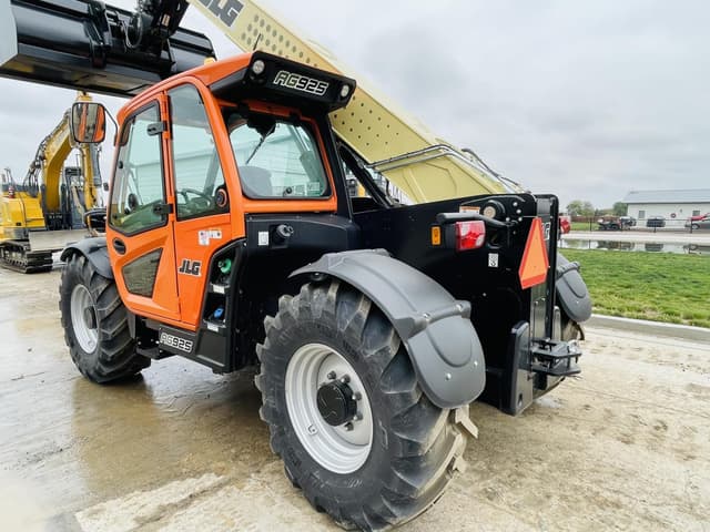 Image of JLG AG925 equipment image 2