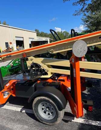 Image of JLG T350 equipment image 4
