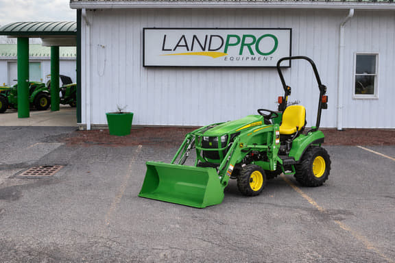 Image of John Deere 1023E Primary Image