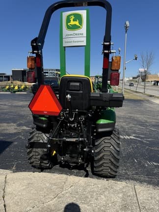 Image of John Deere 1023E equipment image 2