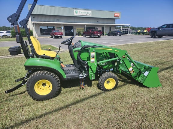 2026 John Deere 1023E Equipment Image0