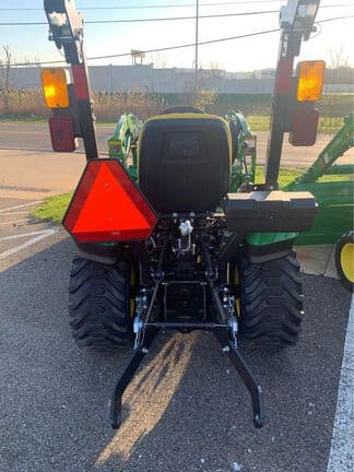 Image of John Deere 1023E equipment image 4