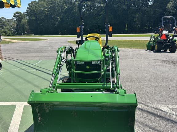 Image of John Deere 1023E equipment image 2