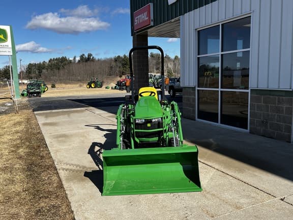 Image of John Deere 1023E equipment image 1