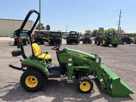 2026 John Deere 1023E Equipment Image0