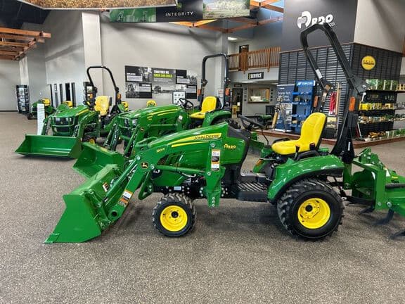 Image of John Deere 1023E equipment image 1