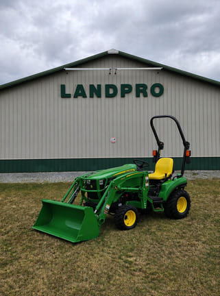 2026 John Deere 1023E Equipment Image0