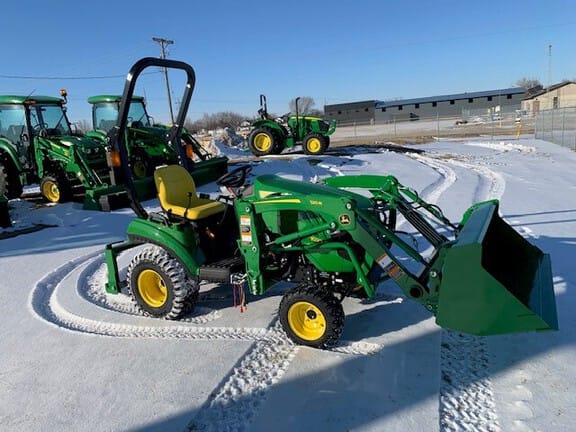 2026 John Deere 1023E Equipment Image0