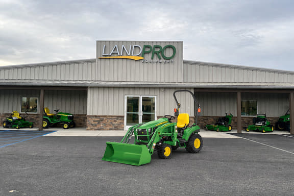 Image of John Deere 1023E Primary Image