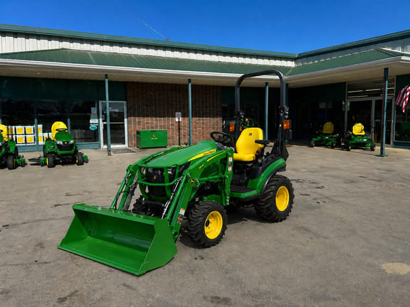 2026 John Deere 1025R Equipment Image0