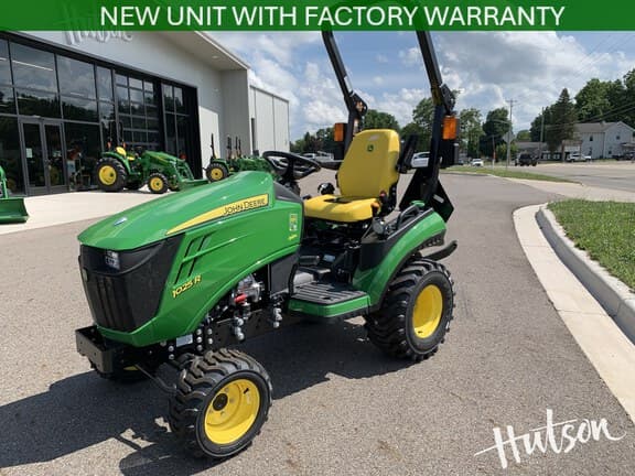 Image of John Deere 1025R equipment image 3
