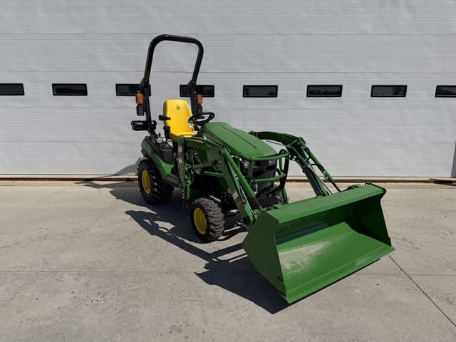 Image of John Deere 1025R equipment image 2