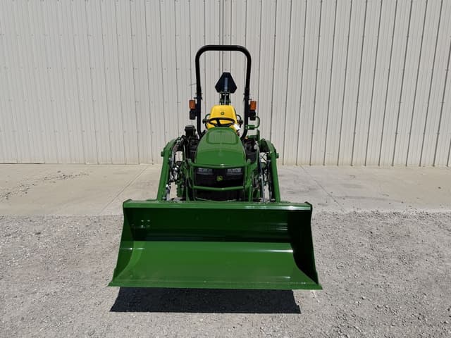 Image of John Deere 1025R equipment image 1