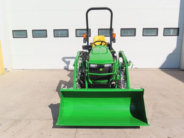 Image of John Deere 1025R equipment image 4