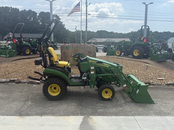 Image of John Deere 1025R equipment image 1