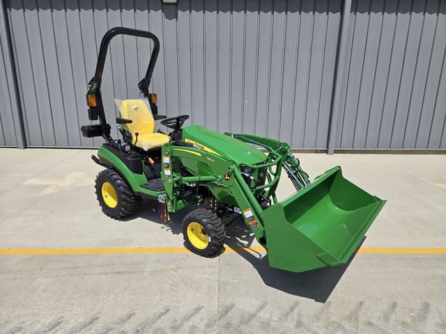 Image of John Deere 1025R equipment image 1
