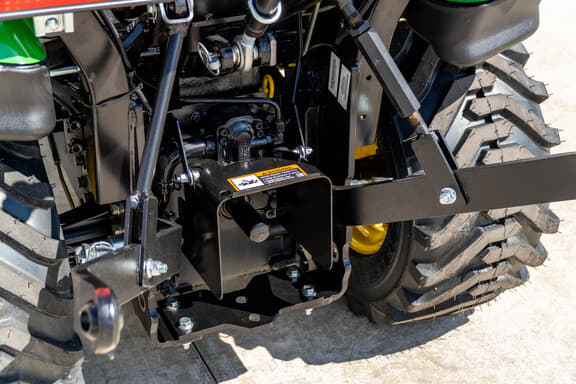 Image of John Deere 1025R equipment image 4
