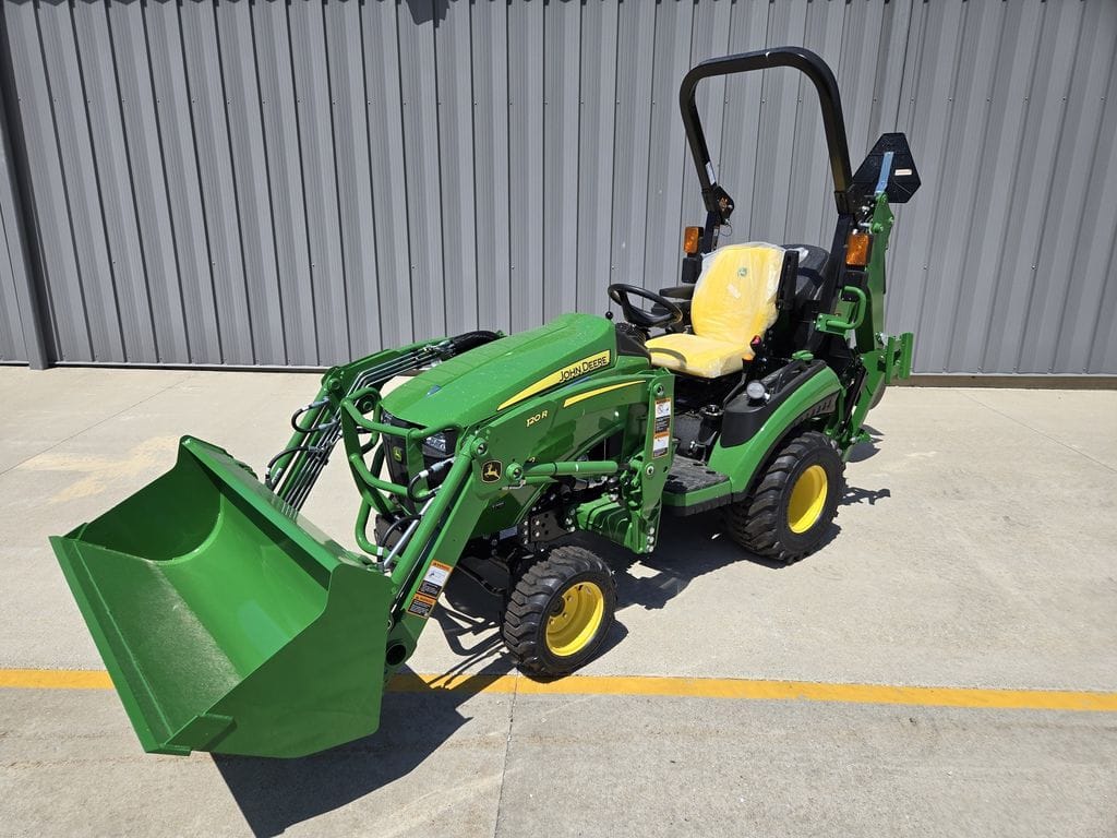 2026 John Deere 1025R Equipment Image0