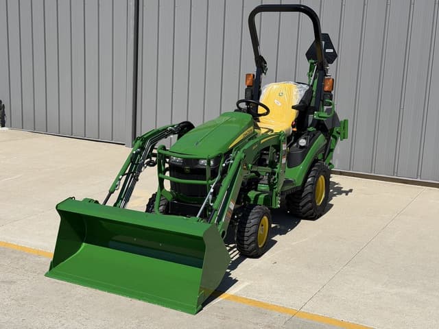 Image of John Deere 1025R equipment image 2