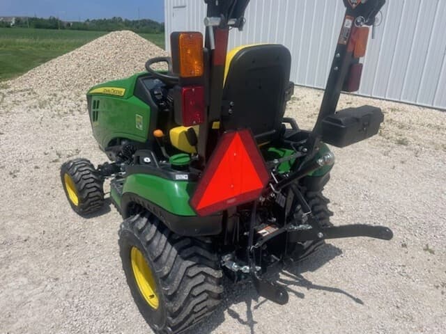 Image of John Deere 1025R equipment image 2