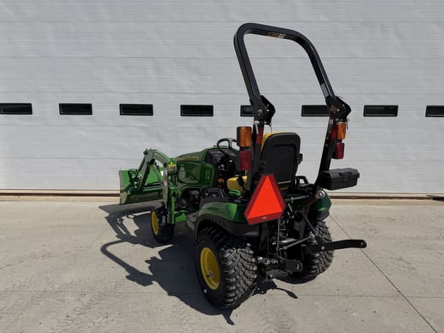 Image of John Deere 1025R equipment image 1