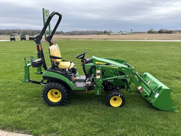 Image of John Deere 1025R equipment image 4