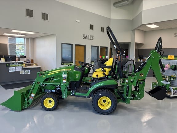 2026 John Deere 1025R Equipment Image0