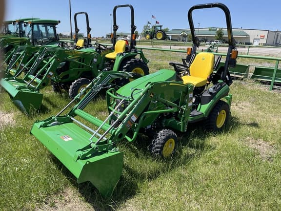 Image of John Deere 1025R equipment image 2