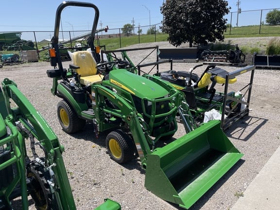 2026 John Deere 1025R Equipment Image0