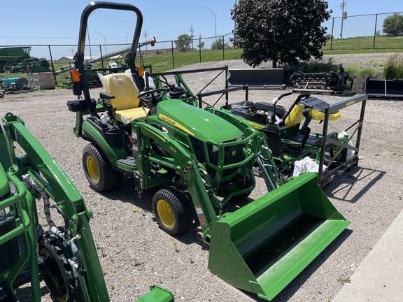 Image of John Deere 1025R Primary image