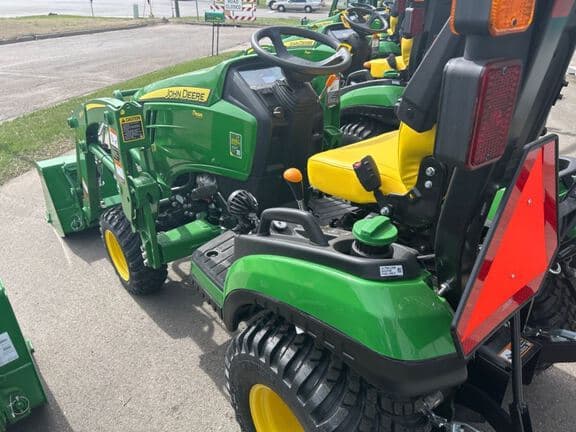Image of John Deere 1025R equipment image 2