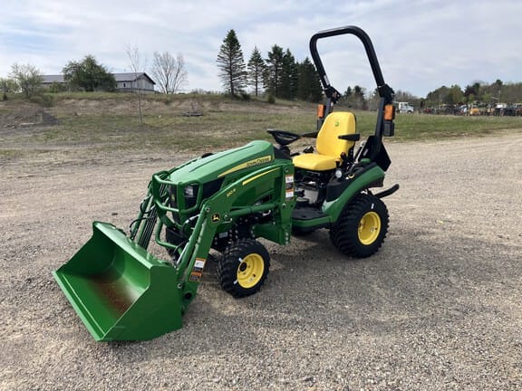 2026 John Deere 1025R Equipment Image0