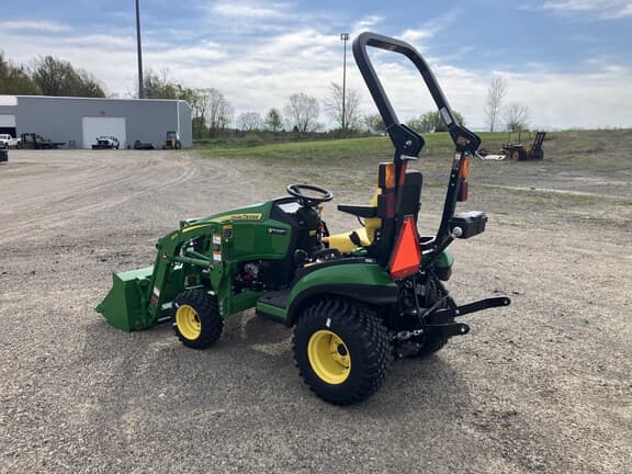 Image of John Deere 1025R Image 1