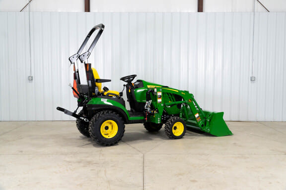 2026 John Deere 1025R Equipment Image0