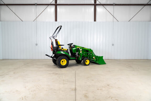 Image of John Deere 1025R equipment image 1