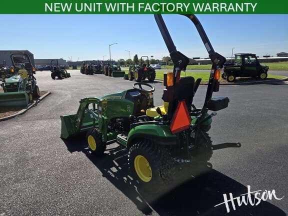 Image of John Deere 1025R equipment image 3