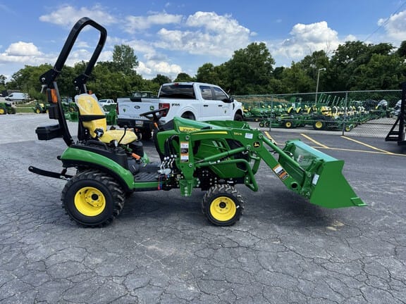 2026 John Deere 1025R Equipment Image0