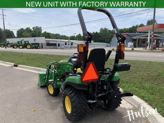Image of John Deere 1025R equipment image 4