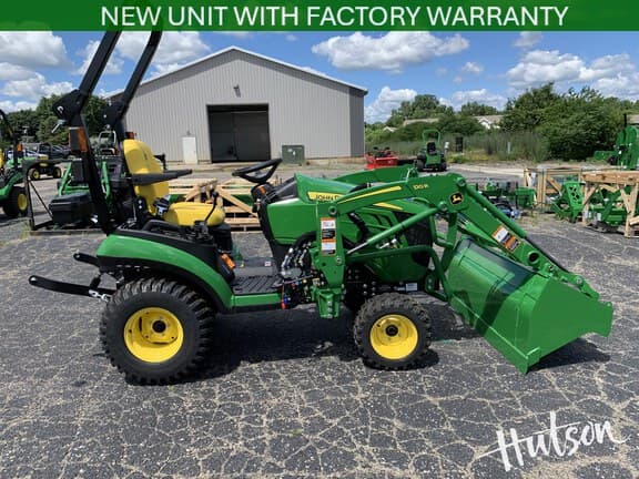 Image of John Deere 1025R equipment image 3
