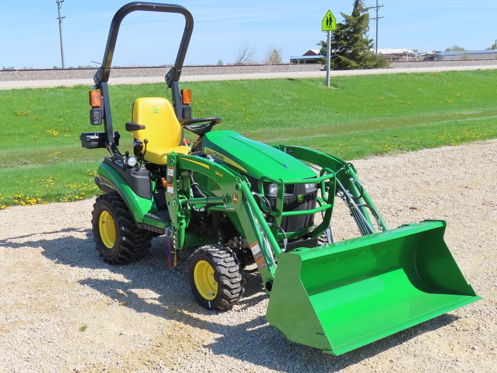 Image of John Deere 1025R Image 0