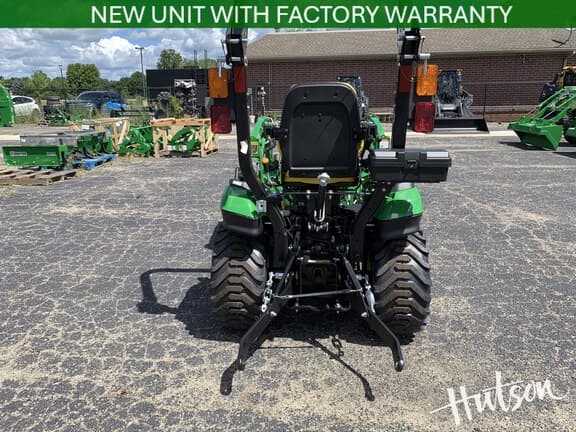 Image of John Deere 1025R equipment image 3