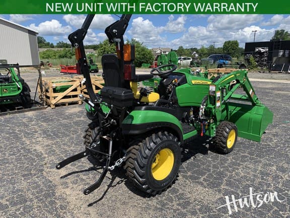 Image of John Deere 1025R equipment image 2