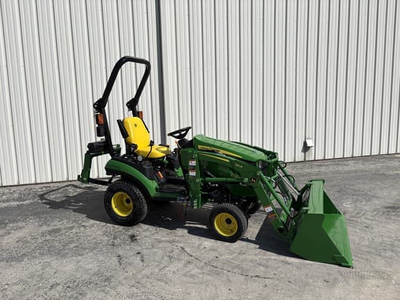 Image of John Deere 1025R equipment image 4