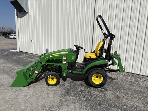 Image of John Deere 1025R equipment image 1