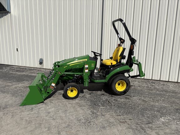 Image of John Deere 1025R equipment image 3