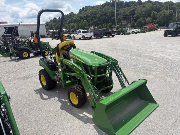 2026 John Deere 1025R Equipment Image0