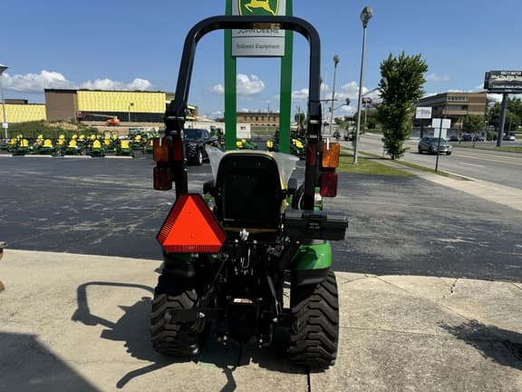 Image of John Deere 1025R equipment image 4